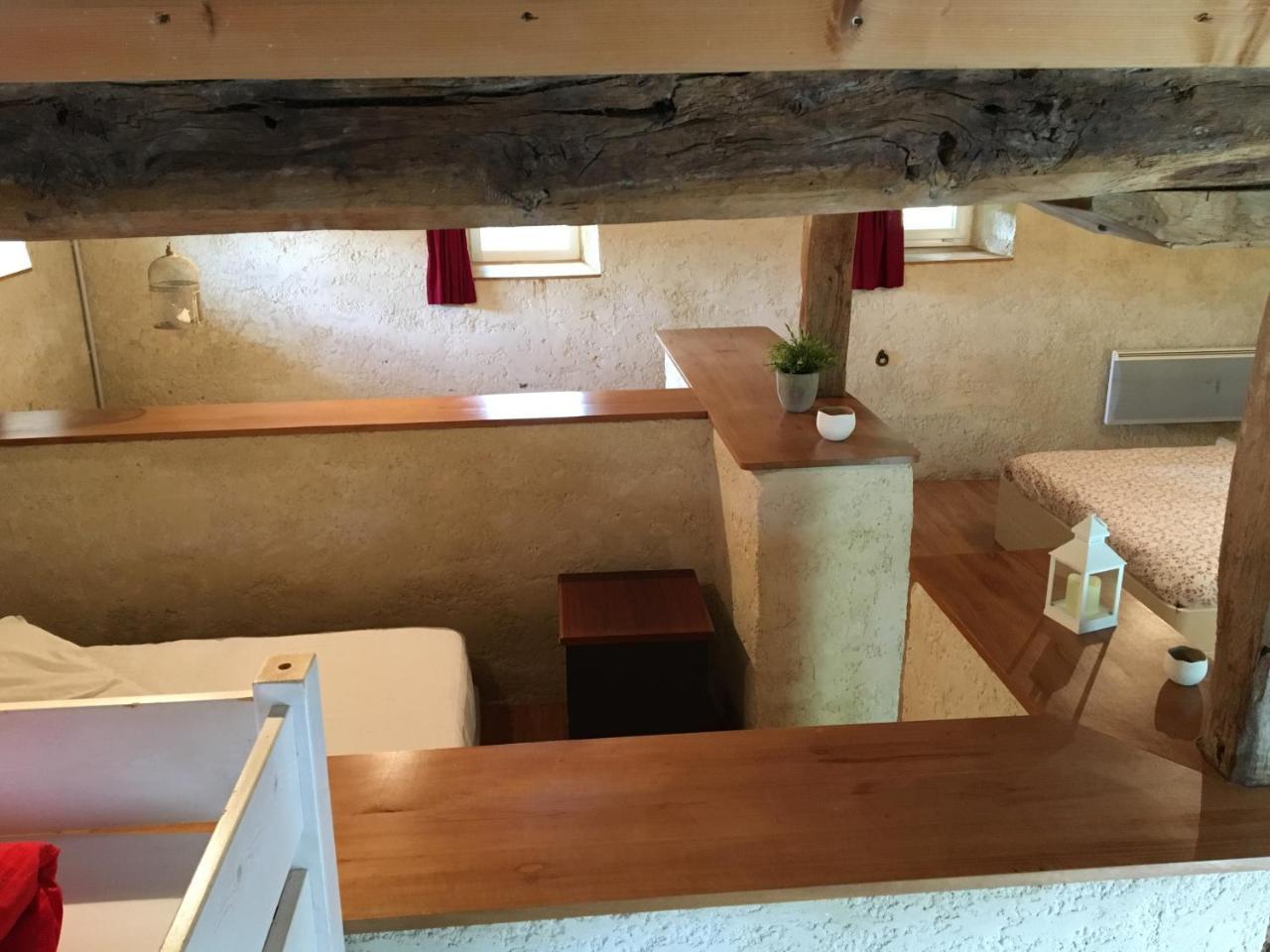 Etang Fleuri Bed and Breakfast Cahagnes Esterno foto